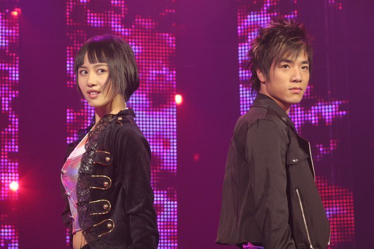 (我第一次在江苏卫视《绝对唱响》当评委 2006年10月8日当晚在直播