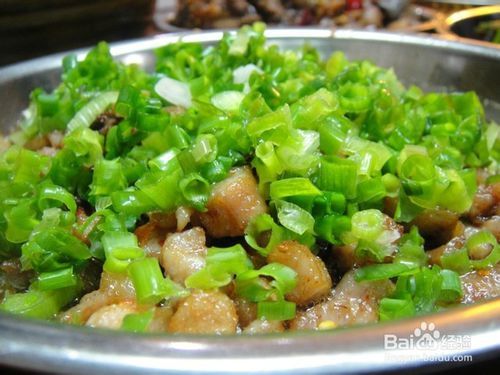 四川特色菜葱香兔的做法