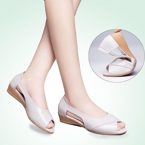 软皮凉鞋女夏季新款牛筋底坡跟凉鞋软底舒适新款鱼嘴女鞋tcvv视频