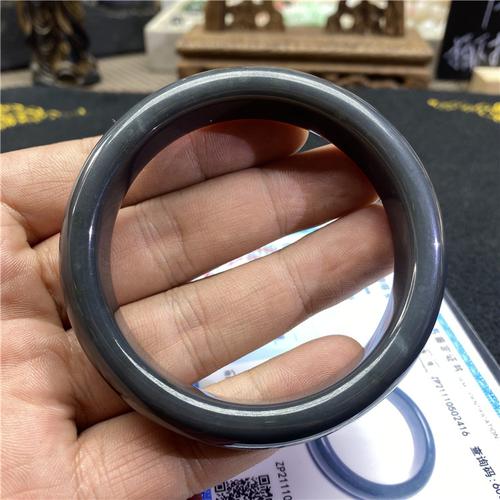 天然和田玉墨玉手镯新疆料墨玉女款由"备货网"根据销量,好评率,价格和