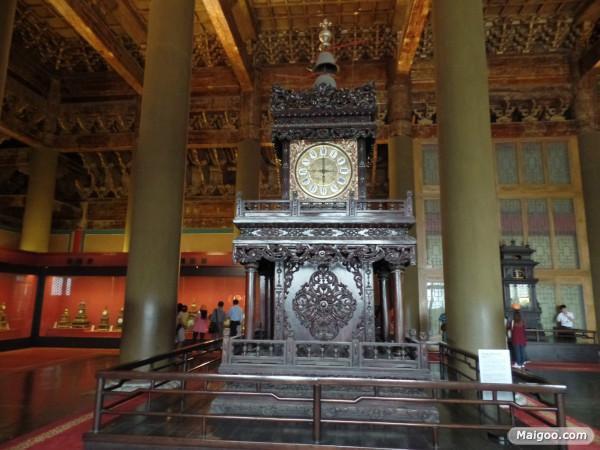 中国最大的座钟—大自鸣钟