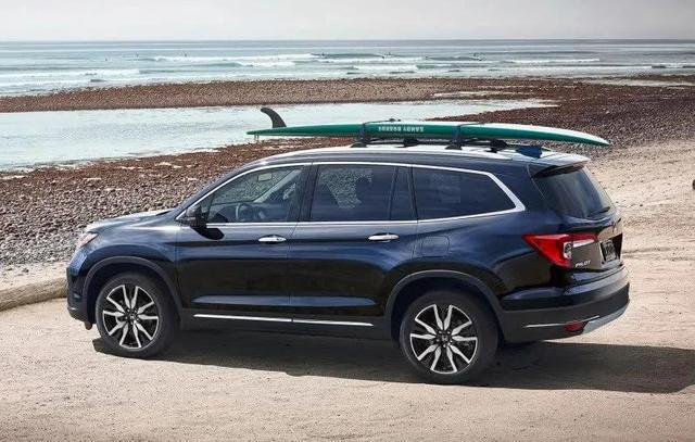 2022款本田飞行员正式到港,配3.5l 9at动力,直面丰田皇冠陆放