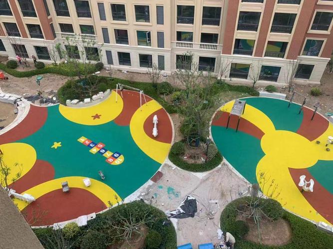 幼儿园户外塑胶跑道,儿童硅pu塑胶跑道 小区塑胶跑道 小区pu塑胶跑道