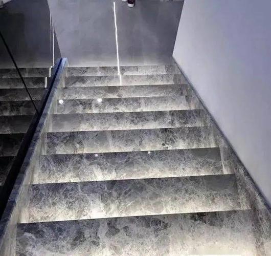 大理石楼梯踏步攻略大全优点铺法价格全解析