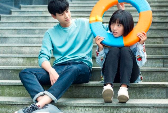 大学男生对女友"期望身高"更新,165不再完美,新数字有