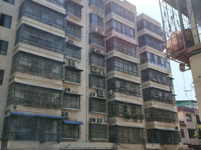 小区:三星花园小区地址:滨河大道房租走势2在租房源建筑年代:2009建筑