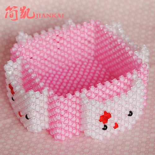 串珠心形首饰盒