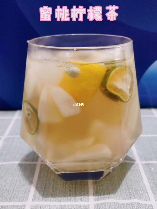 蜜桃柠檬茶来了_柠檬茶_健康自制饮品_美食_美食教程