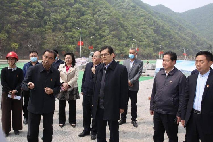史秉锐到中原特钢,那些年小镇,愚公移山干部学院调研