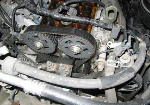 正时皮带应多久换一次?别等噪声大了再注意,换发动机