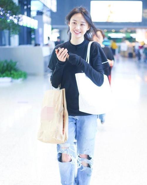 有小仙女支撑的郑爽,身材为何如此只好?有什么健身秘诀呢!