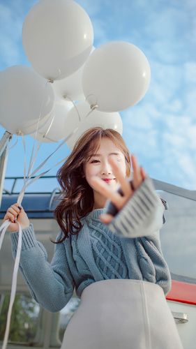 美女 气球 蓝色 清新