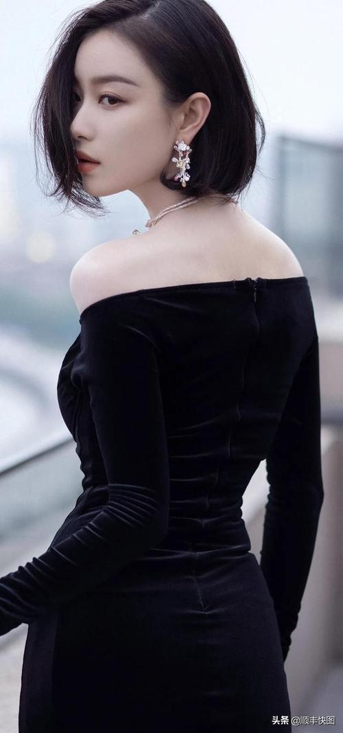 倪妮优雅黑裙