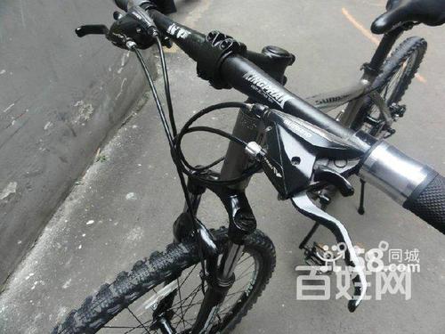 喜德盛前叉可以锁死山地车优转咯8段24速,双碟刹