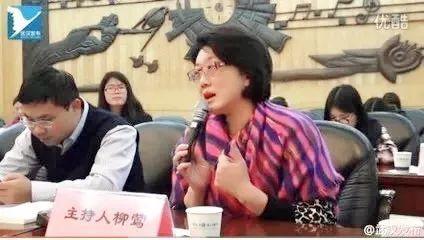 荧幕上端庄优雅,口齿伶俐的主播,在生活中竟然是这样