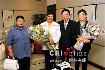 邓家三姐妹抵港 出席邓小平诞辰一百周年展览