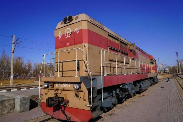 机车型号介绍,铁粉福利来啦|东风汽车|内燃机车|最高