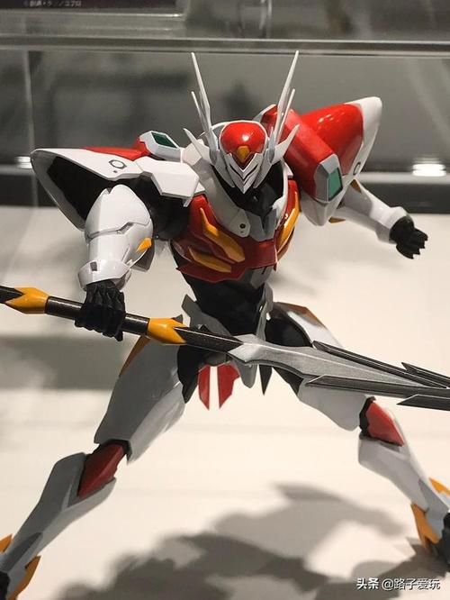 爱玩:riobot 宇宙骑士 铁加曼·利刃 & 铁加曼·伊比路 展图