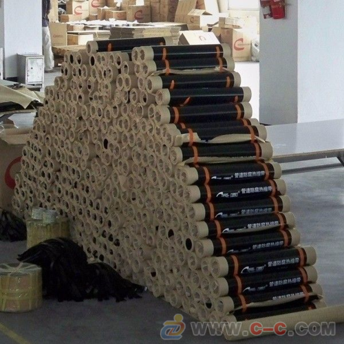 产品信息 特性:加热收缩 特点:用于在役管线修复 产品名称:热烤压敏带