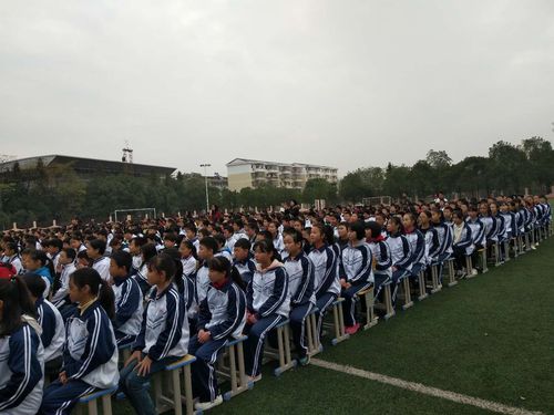 栉风沐雨踏歌行 ——广昌一中初一年级期中考试总结工作侧记