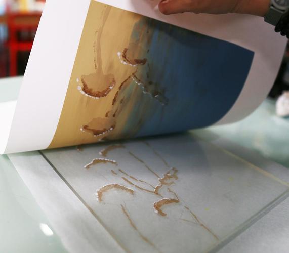 8月13日 独幅丝网版画制作范例