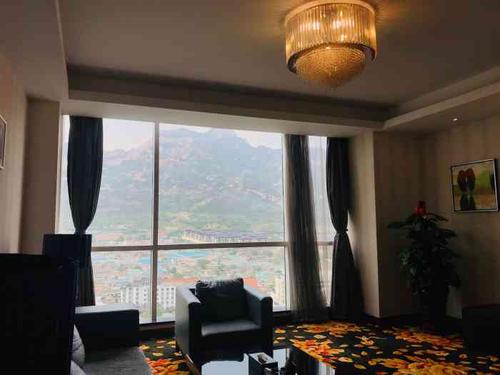 美若山水酒店-"长城路3号离泰安市政府比较近,出门左转有.