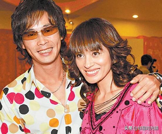 歌手黄品源出生不凡经历坎坷和妻子离婚后复婚如今儿女双全