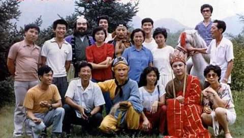 "六小龄童"老婆露面了,竟也是《西游记》里的人物?