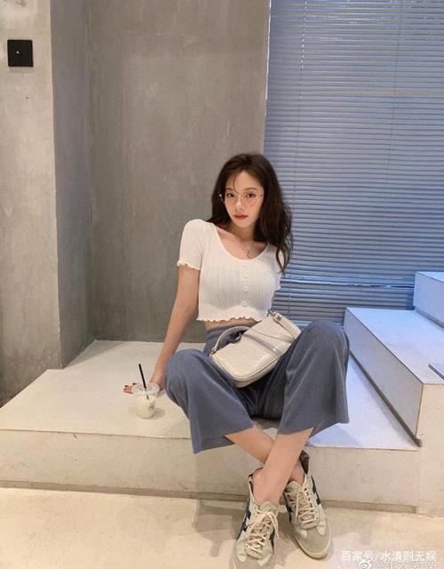 张大奕插足电商总裁婚姻遭原配警告:好自为之