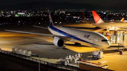 机场夜景飞机起飞_1920x1080_高清视频素材下载(编号:452729)_实拍