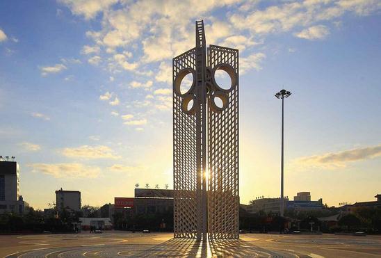 初宝杰: 打造文化潍坊品牌