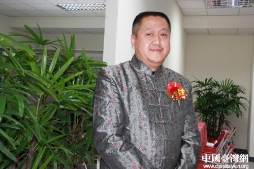 孔子第73代嫡系玄孙,北京大学中文系教授孔庆东.(台湾网 李杰 摄)