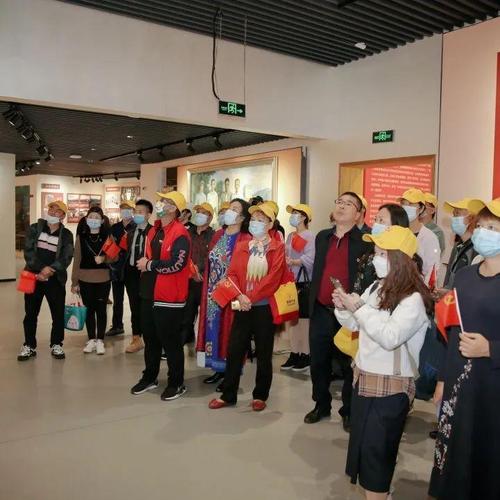 我区文学艺术行业党总支开展不忘初心牢记使命庆祝建党100周年主题