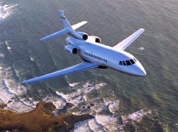 达索猎鹰900ex 低耗能新型公务机