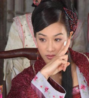 张曼玉闫妮袁立范冰冰 影视剧中10大风情万种的女掌柜