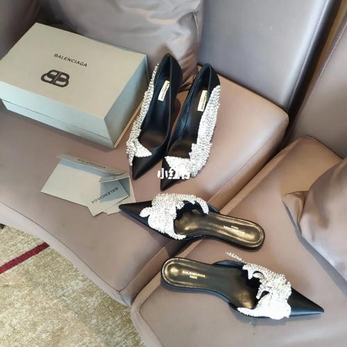 巴黎世家高跟鞋_高跟鞋_巴黎世家怎么样_巴黎世家高跟