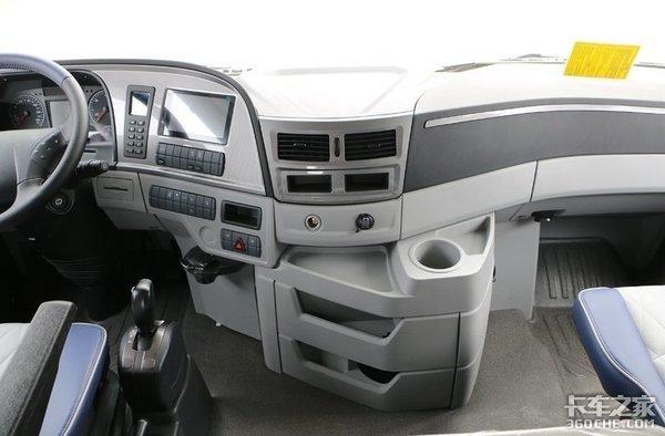 560马力的福田欧曼est牵引车 了解一下