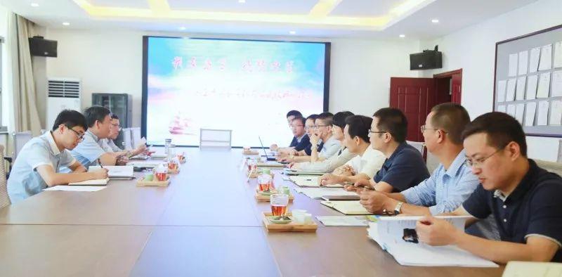 随后,王平走访了遂昌育才中学,育才高级中学,万向中学等地,了解遂昌