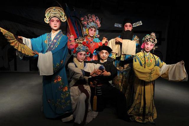 中国古代京剧的发展史,国粹百年传承,唱念做打演绎百味人生