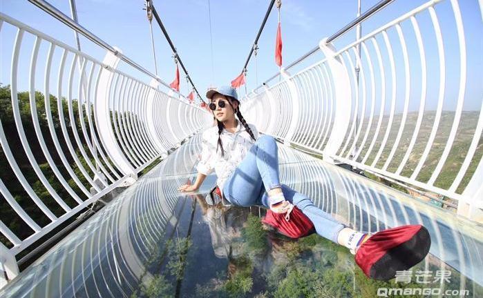 天水市酒店预订 南山云端·露云娜美星空营地   查看所有11张图片