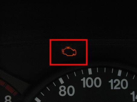 汽车排气系统故障灯亮检修案例