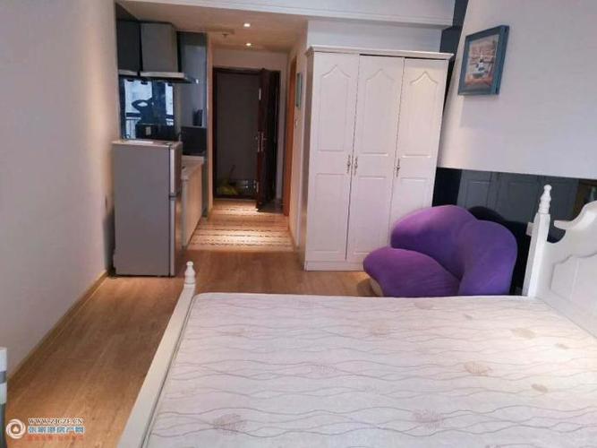 张家港吾悦广场单身公寓 19楼 42_塘市中介出租_吾悦