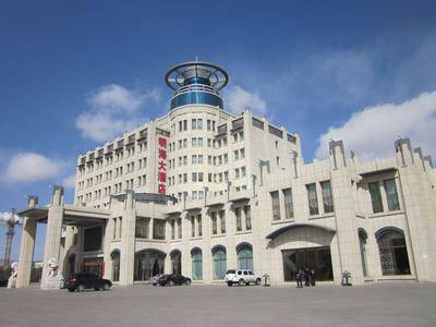 平鲁区 >> 酒店   标签: 宾馆 明海大酒店共多少人浏览:2096496 星级