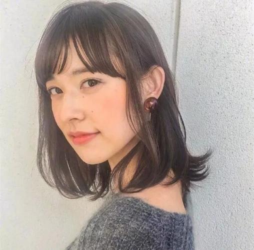 怎么瘦脸最快最有效的发型减龄又瘦脸的发型有什么好的推荐吗