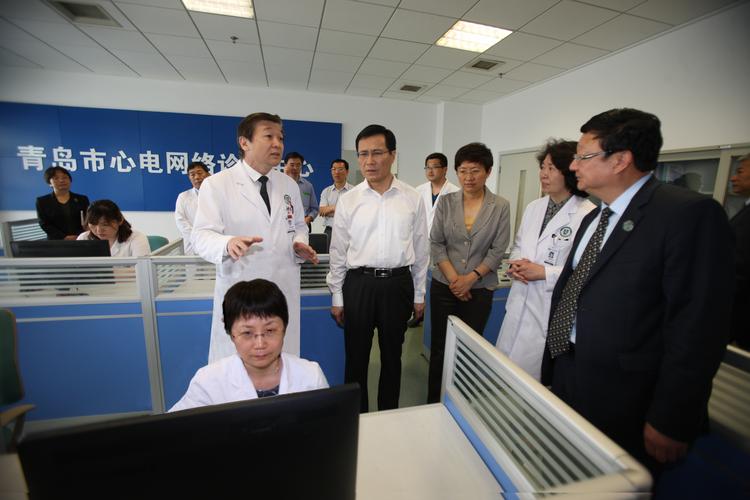 国家卫生计生委领导视察市立集团信息化建设
