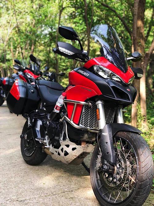 转让| 南京2017大贸杜卡迪mts950高配版