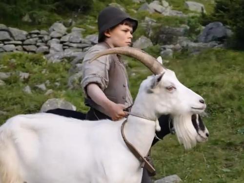 《海蒂和爷爷》:所有"治愈系"的孩子,都曾被人真心"治愈"过_彼得