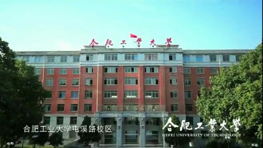 你每天早晨可曾抬头,看看红衣主教的窗口?
