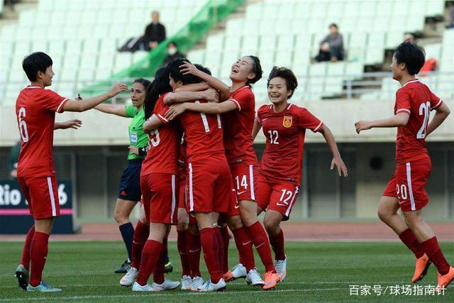 中国女足,绿茵场上的"铿锵玫瑰"!