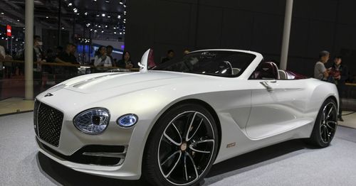 早在18年日内瓦车展上,宾利首发了旗下的电动概念车exp 12 spee